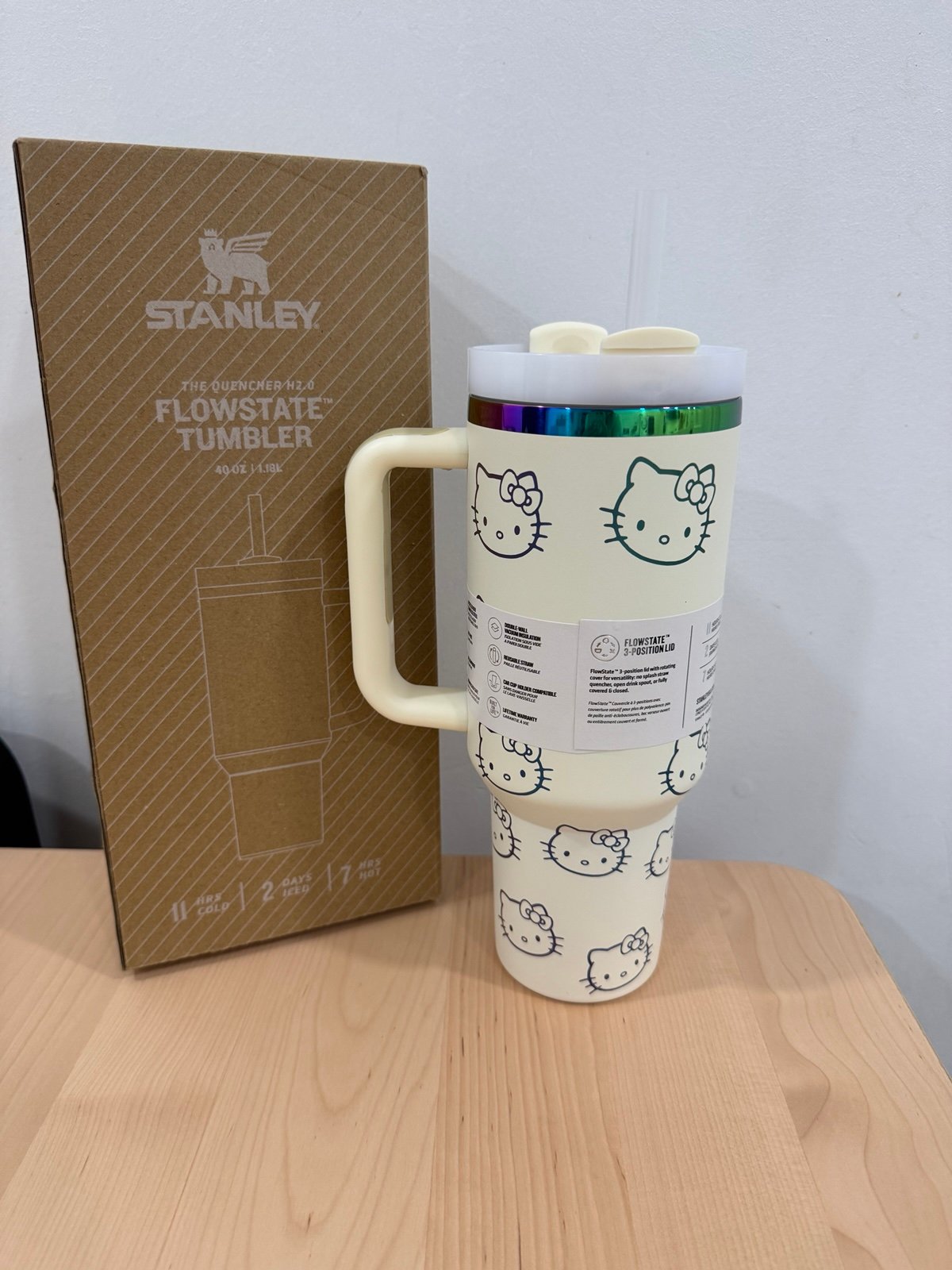 "TRENDY TUMBLER CUPS" Stay Hydrated with trendy tumbler and feel cool.