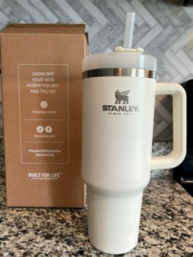 "TUMBLER CUPS" Stay Hydrated In Style With Vibey Tumbler.
